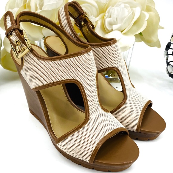 NWT Michael Kors Wedge Sandal Heels - Picture 2 of 8